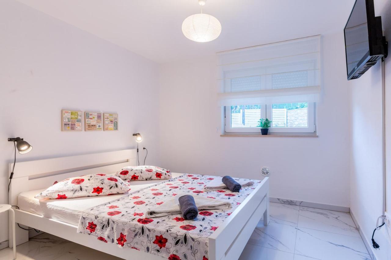 Ferienwohnung Jopo Medulin Exterior foto